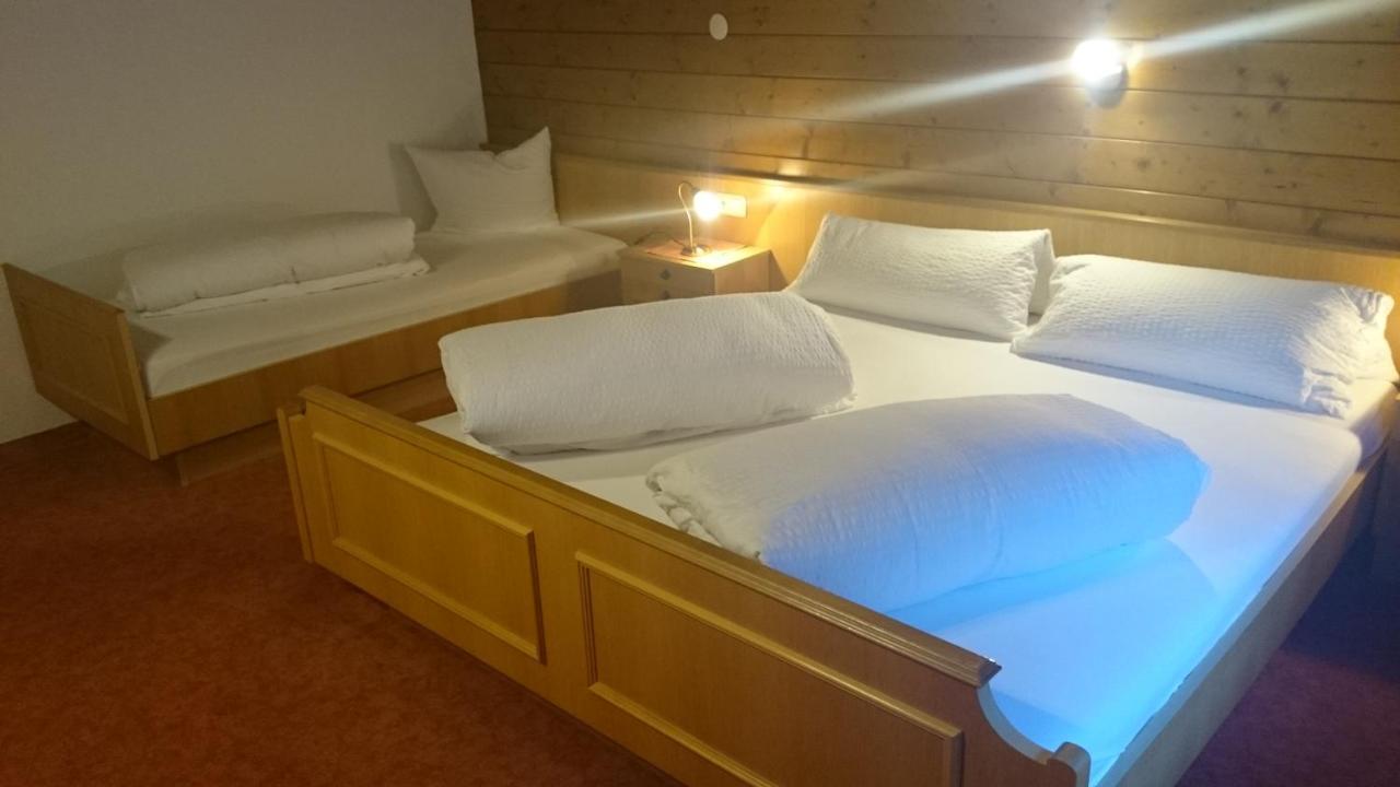 Apartbabsi Kappl  Luaran gambar